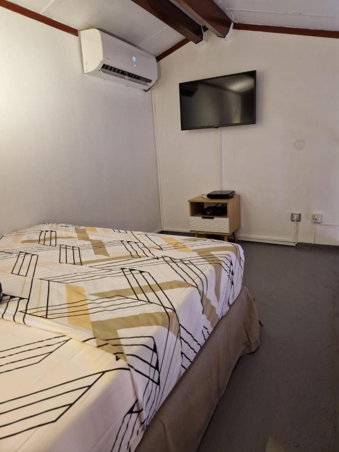 Studio Renove Au Coeur De Sainte Anne Dış mekan fotoğraf