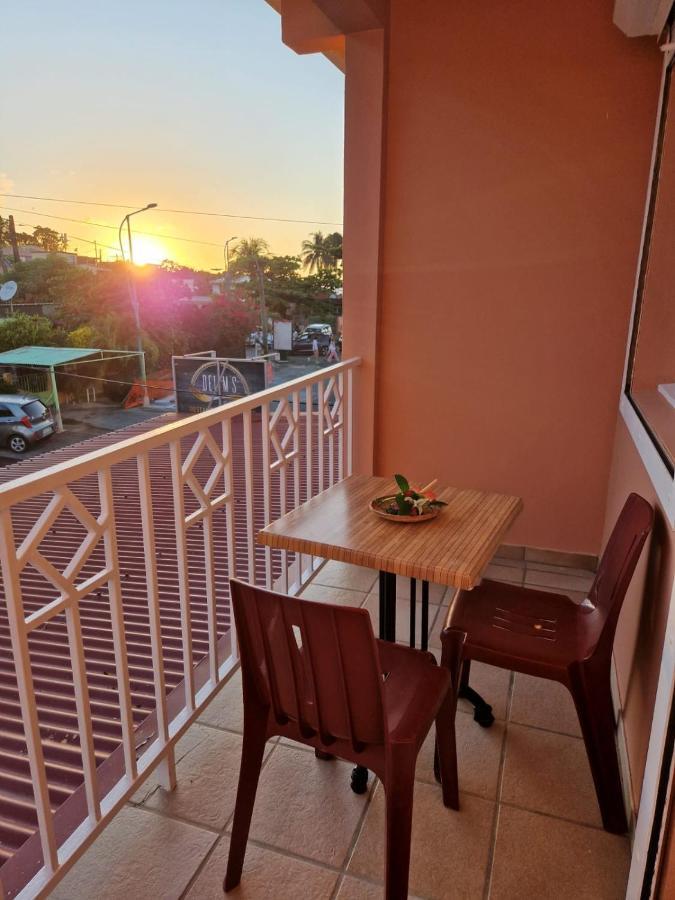 Studio Renove Au Coeur De Sainte Anne Dış mekan fotoğraf